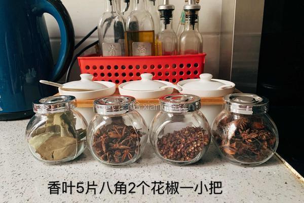 柠檬鸡爪的做法图解2