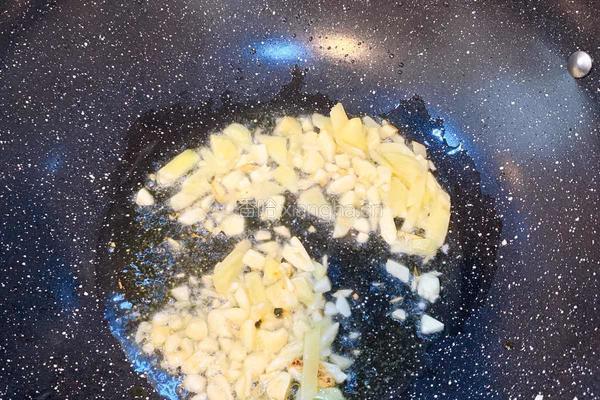 鸡心炒蒜苔的做法图解8
