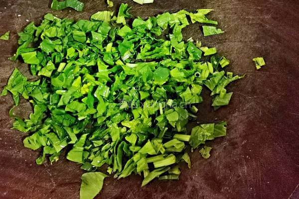 菠菜豆腐汤的做法图解1