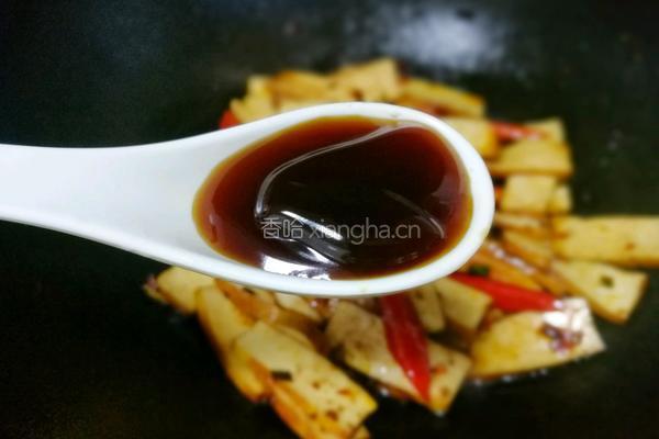 芹菜炒香干的做法图解8