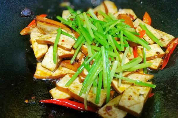 芹菜炒香干的做法图解9
