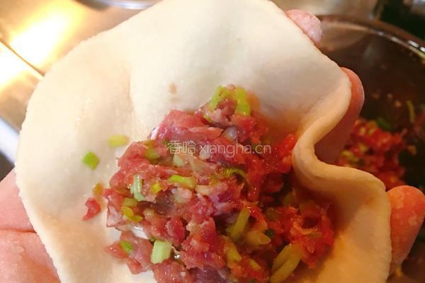 芹菜牛肉包子的做法图解7