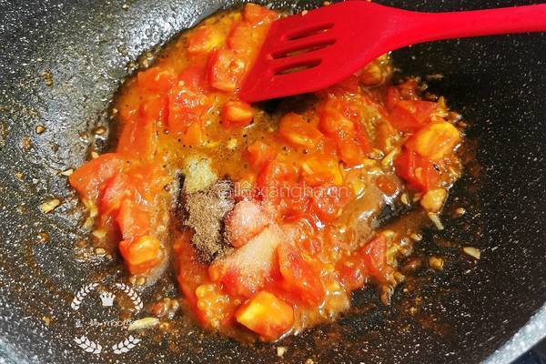 西红柿白玉菇豆腐汤的做法图解5