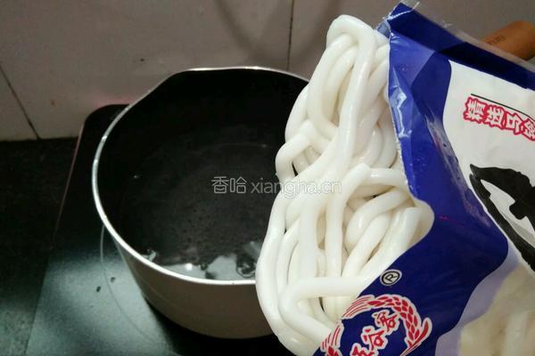辣椒酱拌QQ面的做法图解3