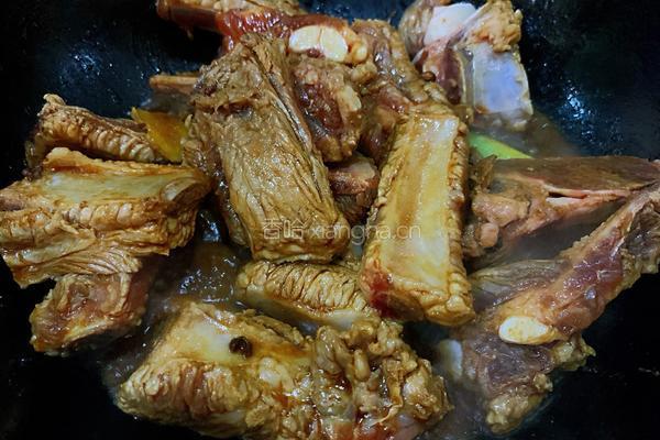排骨炖豆角的做法图解4