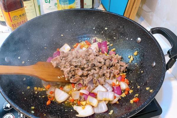 黄牛肉炒洋葱块的做法图解8