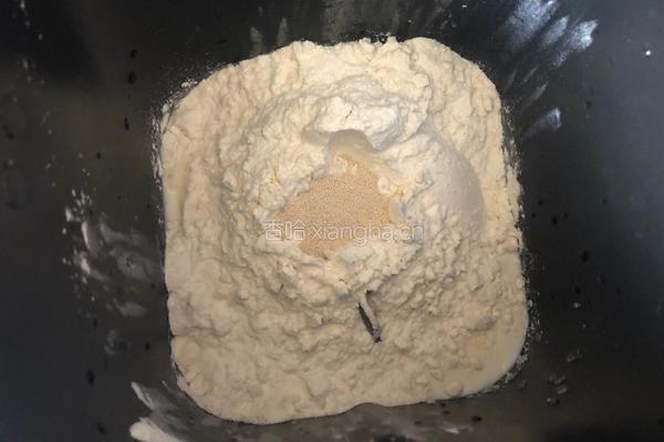 紫薯面包的做法图解1