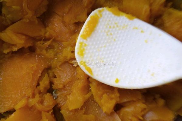 香香甜甜南瓜饼的做法图解4