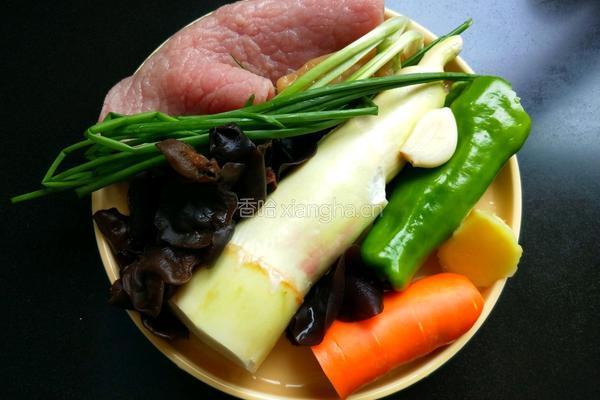 鱼香茭白肉丝的做法图解2