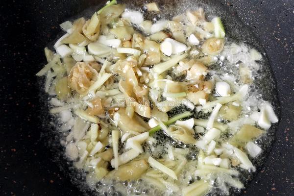 鱼香茭白肉丝的做法图解8