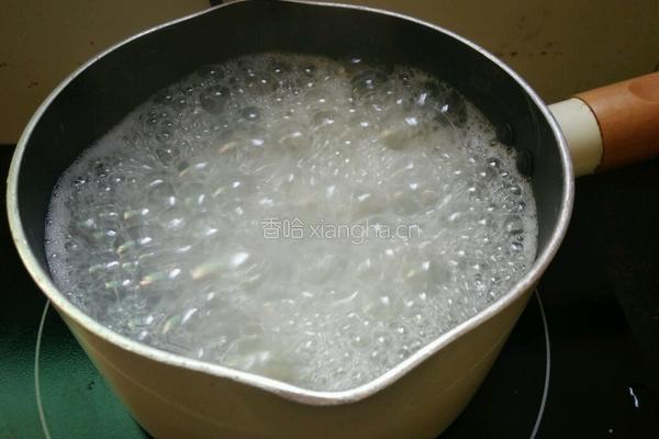 麻辣小龙虾味螺蛳粉的做法图解5