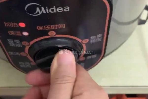 水煮板栗的做法图解4