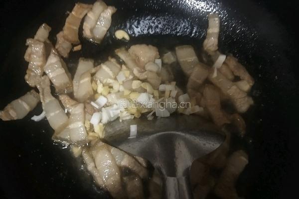 红辣椒炒肉的做法图解3