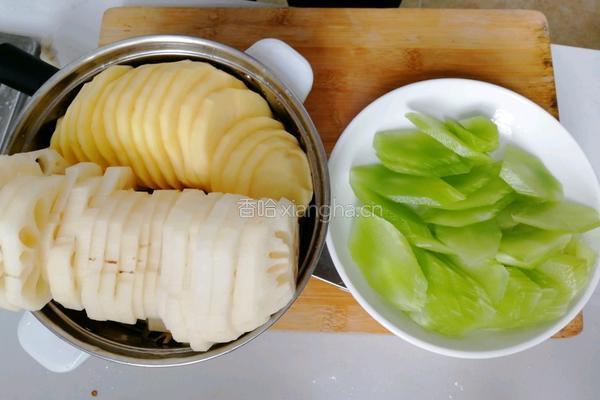 钵钵鸡（冷串）的做法图解1