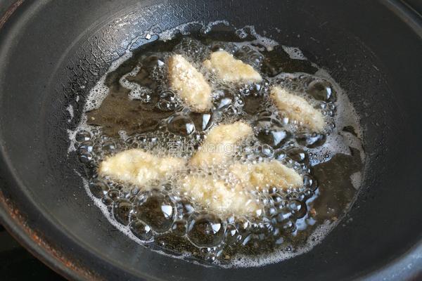 酥炸鳕鱼块的做法图解8