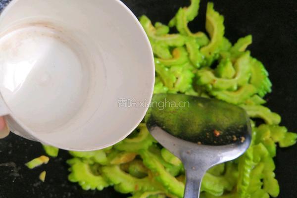 苦瓜炒肉片的做法图解10