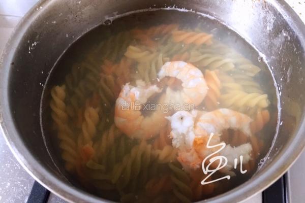 牛肉虾仁芦笋意面的做法图解9
