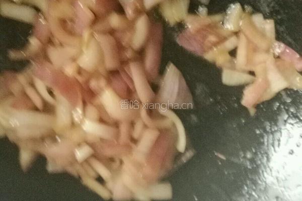 完全没有腥味超好吃营养的洋葱炒鱿鱼须的做法图解3