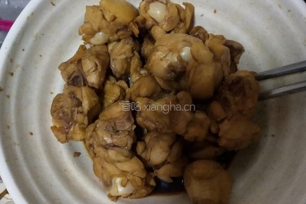 黄焖鸡的做法图解1