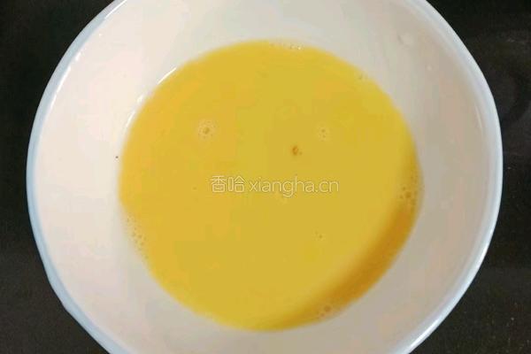 丝瓜鲜虾饼 (宝宝辅食）的做法图解7