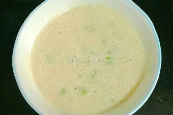 丝瓜鲜虾饼 (宝宝辅食）的做法图解11
