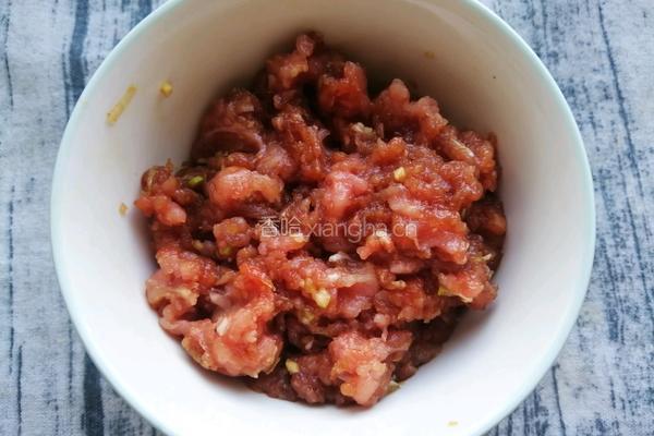 馄饨皮抱虾的做法图解6