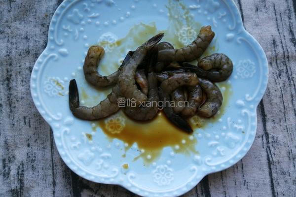 馄饨皮抱虾的做法图解10