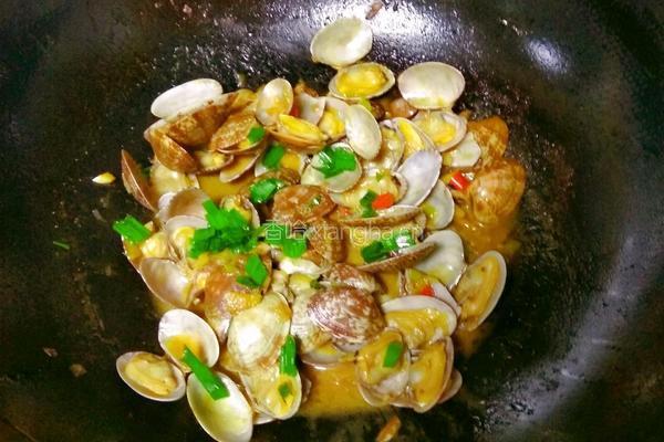 葱姜炒花甲的做法图解6