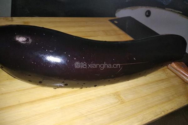简单又好吃的茄饼的做法图解1