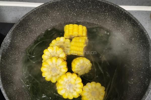 海带玉米鱼丸汤的做法图解6