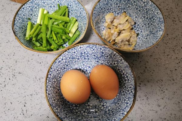 花甲肉炒鸡蛋的做法图解5