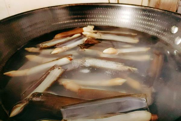 蛏子炒鸡蛋的做法图解4