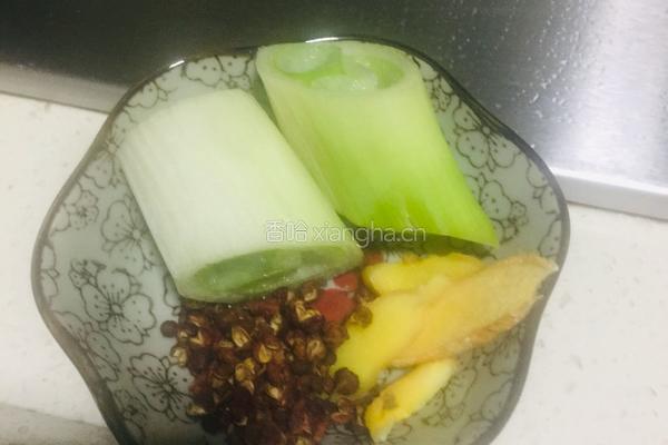 白萝卜牛肉丸汤的做法图解4