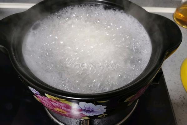 花甲海带米粥的做法图解3