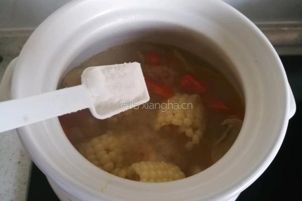 虾仁玉米滋补汤的做法图解16