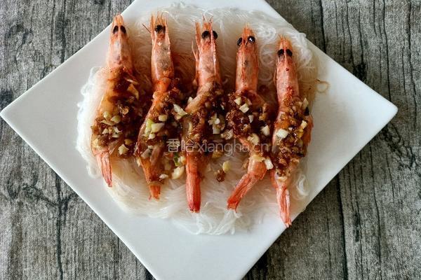 蒜蓉粉丝蒸开背虾的做法图解12