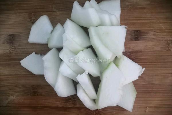虾皮海带冬瓜汤的做法图解3