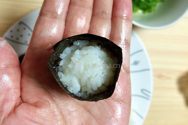 裙带菜寿司（养颜清肠）的做法图解6