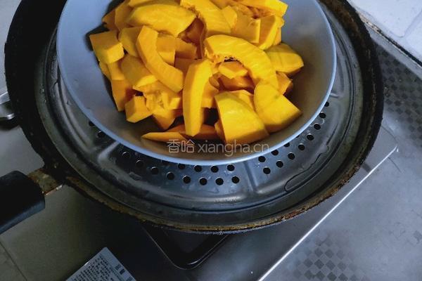 香酥南瓜饼的做法图解2