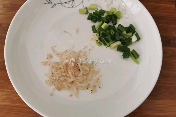 白菜玉米清脂养颜汤的做法图解2