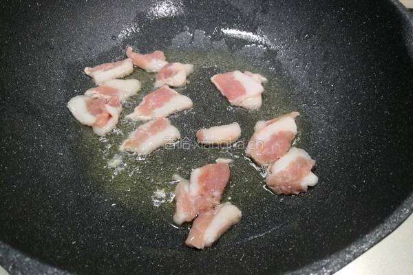 干煸土豆的做法图解1