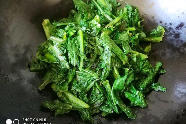 清炒莴苣叶的做法图解5