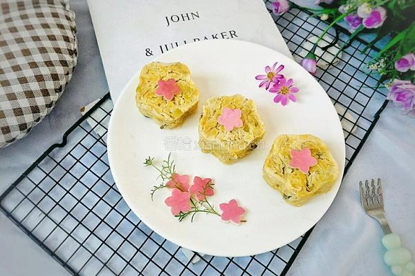 黄豆面蒸菜团