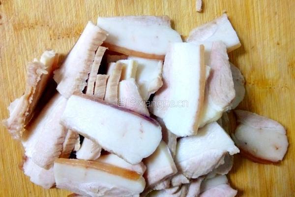芹菜炒肉的做法图解3