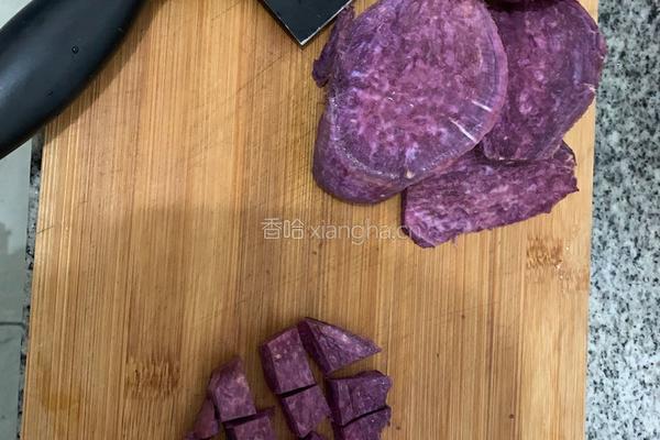 紫薯酥饼的做法图解1