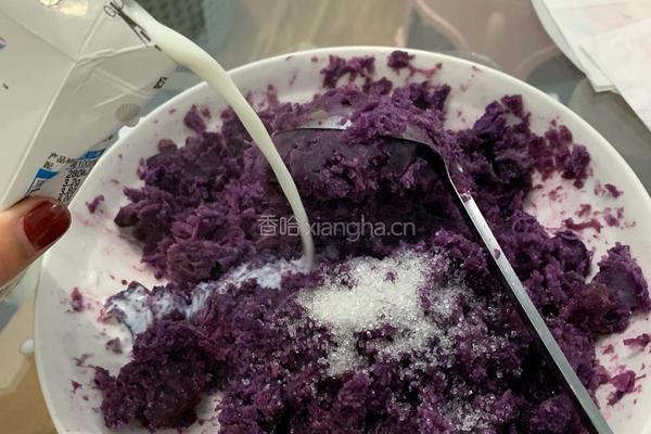 紫薯酥饼的做法图解3