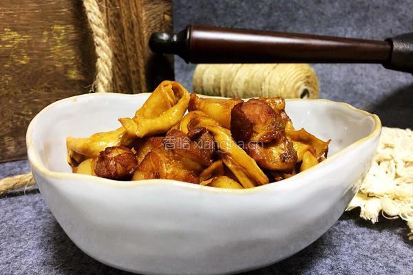 油腐乳红烧肉炖干豆结的做法图解17