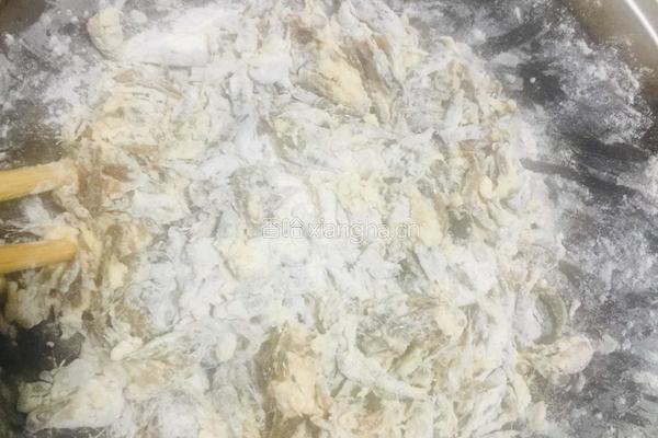 干炸小河虾的做法图解3