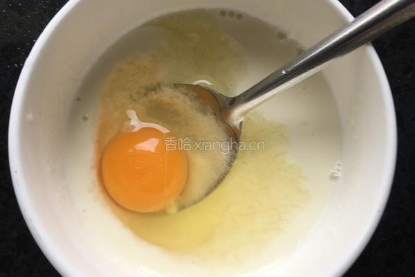 鸡蛋饼的做法图解1