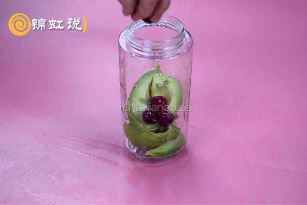 牛油果蔓越莓果昔的做法图解4